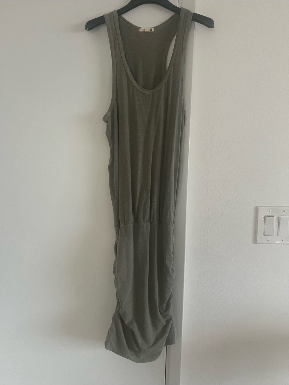 SUNDRY Tank/Tee Ruched Dress • MED